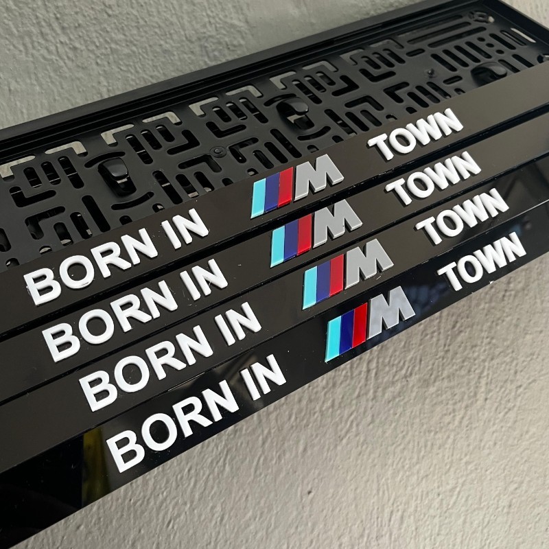 Born In M Town Plakalık