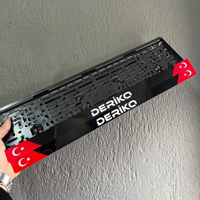Büyük Bayraklı Plakalık